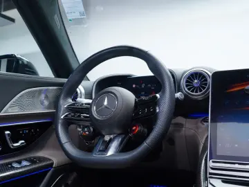 MERCEDES-BENZ AMG SL 63 4Matic  Performance Burmeste…
