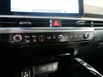 KIA Sorento Platinum 4WD voll 7 Sitzer FL