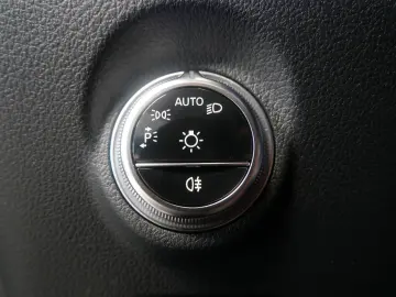 MERCEDES-BENZ CLE 450 4Matic AMG Premium  AHK Designo 1.Hand