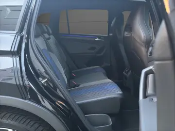 VW Tiguan R 4Motion   DSG   MATRIX   ACC   21   TOP