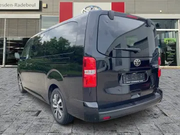 TOYOTA Proace Verso 2.0 D-4D L2 Exclusive StandHz Pano