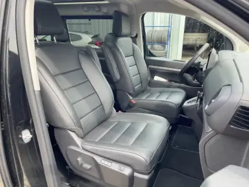 TOYOTA Proace Verso 2.0 D-4D L2 Exclusive StandHz Pano
