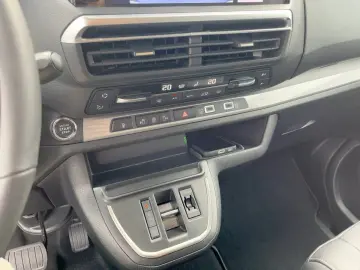 TOYOTA Proace Verso 2.0 D-4D L2 Exclusive StandHz Pano