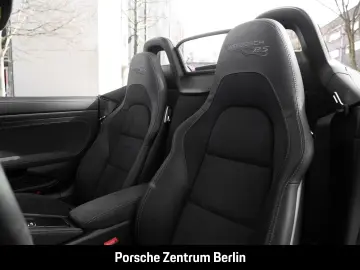 PORSCHE 718 Spyder RS Liftsystem-VA Weissach-Paket BOSE