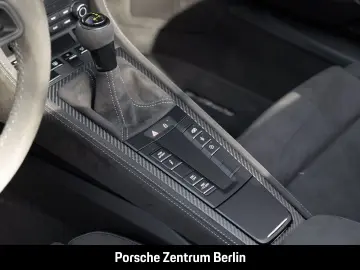 PORSCHE 718 Spyder RS Liftsystem-VA Weissach-Paket BOSE