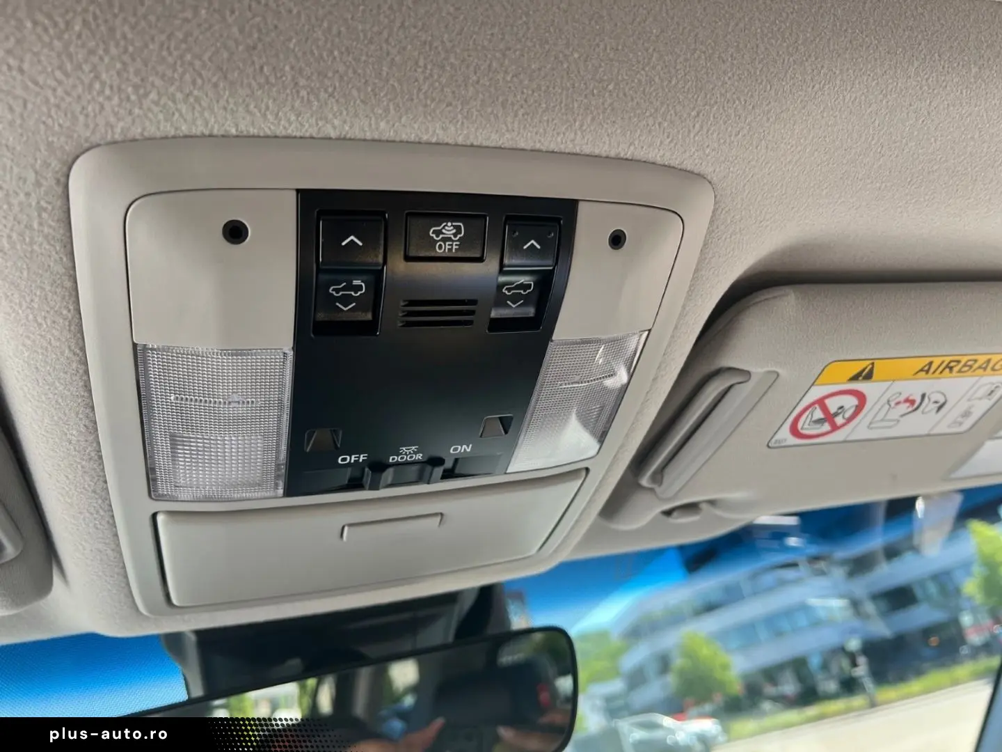 TOYOTA Land Cruiser 2023 — imagine 25