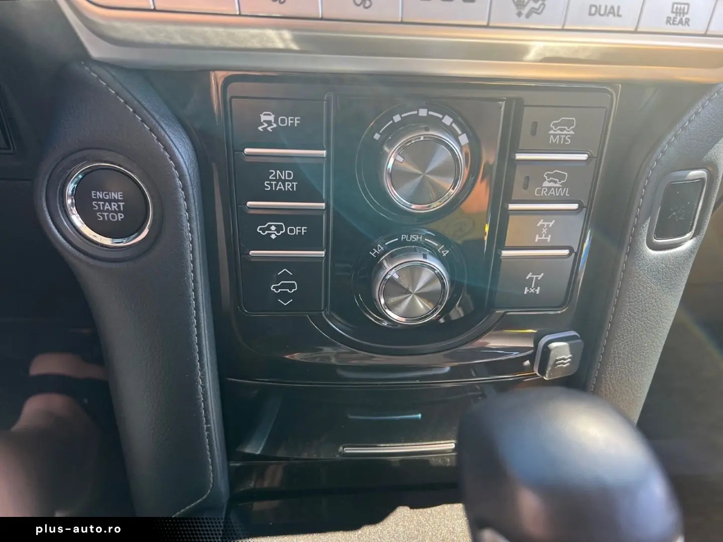 TOYOTA Land Cruiser 2023 — imagine 27