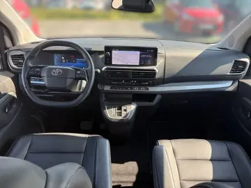 TOYOTA Proace Verso L1 2.0 Exclusive Massage Leder AHK