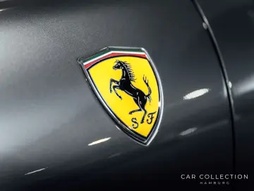 FERRARI Roma   FullCarbon   PassDisplay   360   Matrix