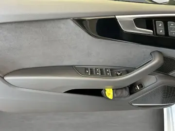 AUDI S5 Cabriolet 3.0 TFSI quattro TIPTR. MATRIX NAVI