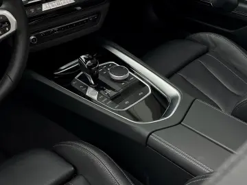 BMW Z4 M40i Head-Up akt.Geschwindigkeitsregelung Rüc