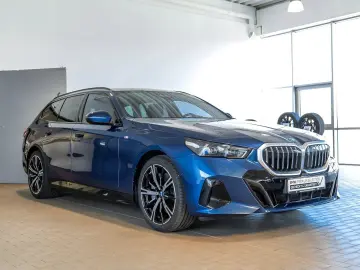 BMW 550e xDrive M Sportpaket HUD PANO B&W DAPro AHK