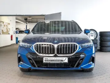 BMW 550e xDrive M Sportpaket HUD PANO B&W DAPro AHK