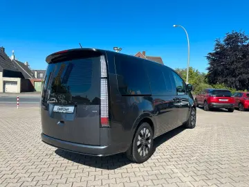 HYUNDAI Staria Signature 4WD 2.2 CRDi Nappa 7-Sitzer