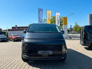 HYUNDAI Staria Signature 4WD 2.2 CRDi Nappa 7-Sitzer