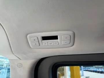 HYUNDAI Staria Signature 4WD 2.2 CRDi Nappa 7-Sitzer
