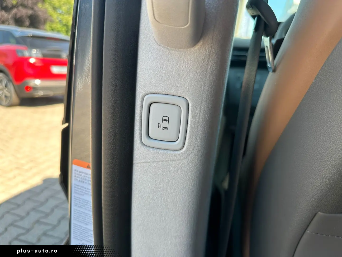 HYUNDAI Staria 2022 — imagine 20