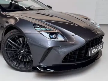 ASTON MARTIN Vantage Roadster   Aston Martin Brussels