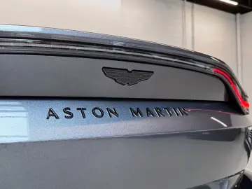ASTON MARTIN Vantage Roadster   Aston Martin Brussels