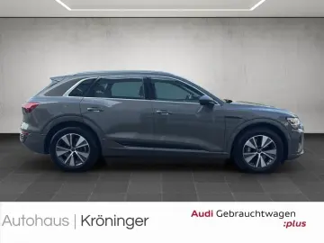 AUDI Q8 50 quattro advanced Luft Navi Leder SHZ Klima