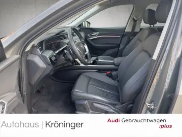 AUDI Q8 50 quattro advanced Luft Navi Leder SHZ Klima