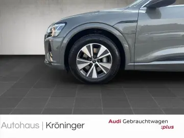 AUDI Q8 50 quattro advanced Luft Navi Leder SHZ Klima