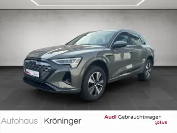 AUDI Q8 50 quattro advanced Matrix Luft Leder Kamera
