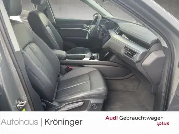 AUDI Q8 50 quattro advanced Matrix Luft Leder Kamera