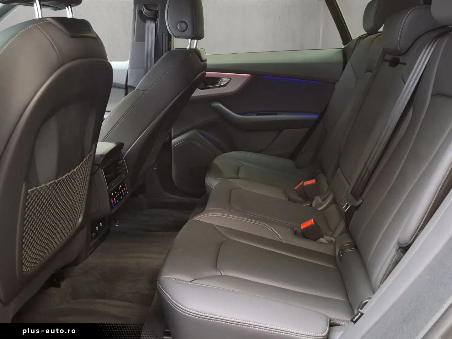 AUDI Q8 2025 — imagine 13
