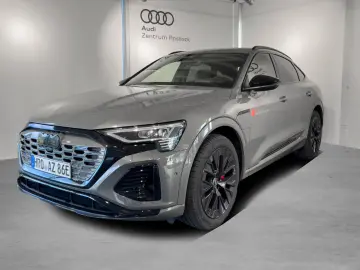 AUDI Q8 Sportback 55 e-tron Quattro S-Line Navi Matri