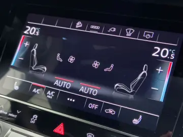 AUDI Q8 Sportback 55 e-tron Quattro S-Line Navi Matri