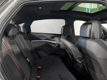 AUDI Q8 Sportback 55 e-tron Quattro S-Line Navi Matri