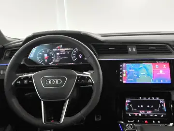 AUDI Q8 Sportback 55 e-tron Quattro S-Line Navi Matri