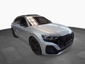 AUDI Q8 50 TDI qu tiptr. 2x S line AHK LUFT PANO HuD