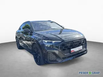 AUDI Q8 50 TDI qu 2x S line AHK PANO LUFT STANDHZG.