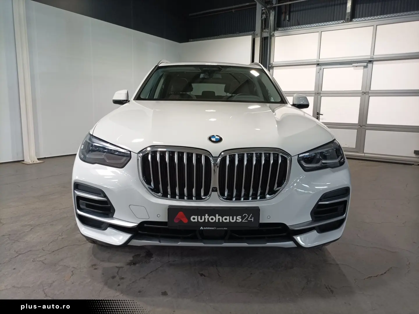 BMW X5 2023 — imagine 2