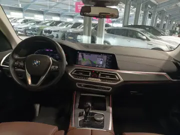 BMW X5 xDrive 30d xLine LED Navi ACC Pano AHK