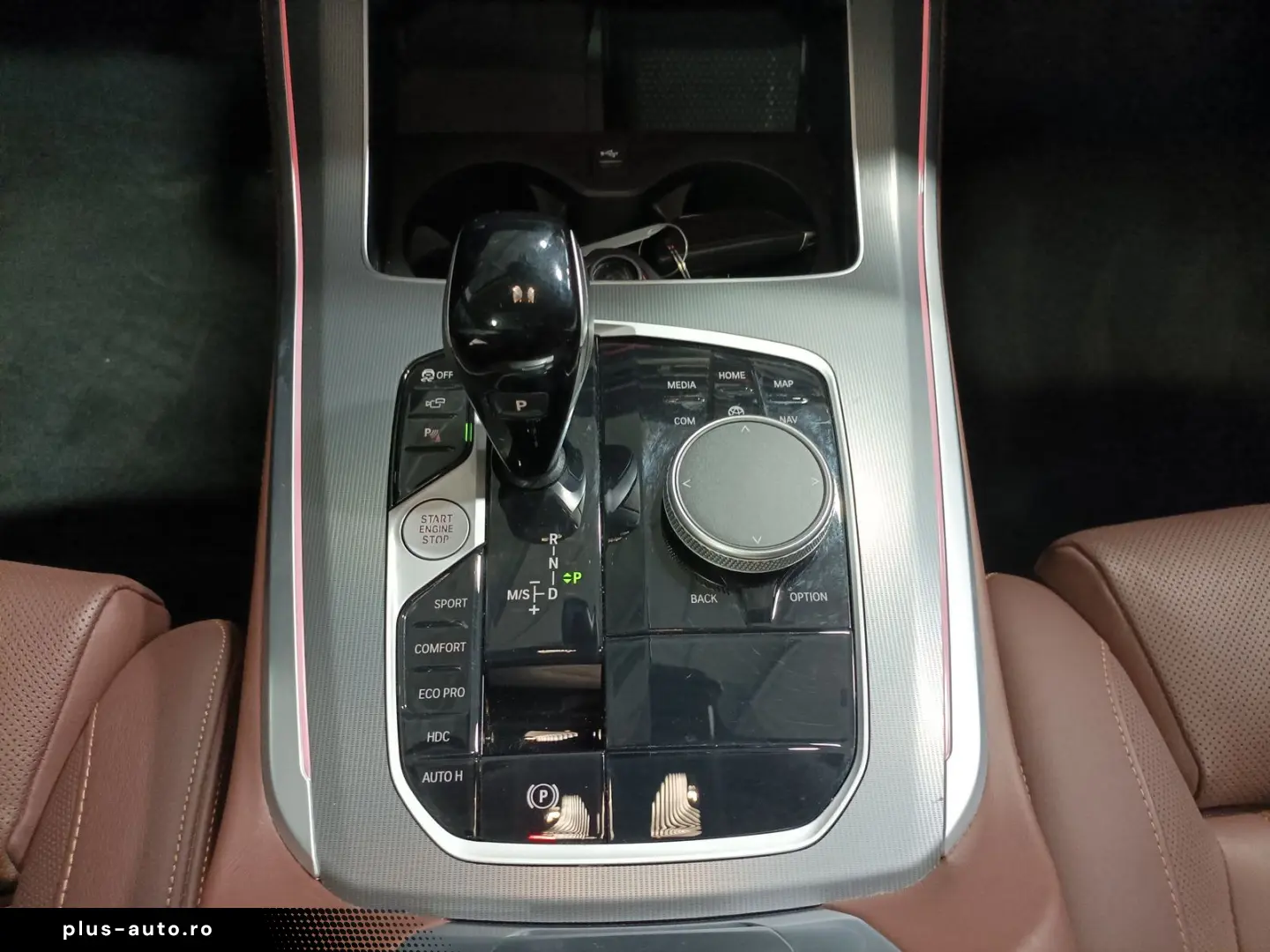 BMW X5 2023 — imagine 13