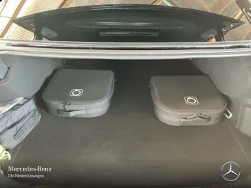 MERCEDES-BENZ E 53 4M  AMG LIm PREM  21  SUPERSCREEN Drivers