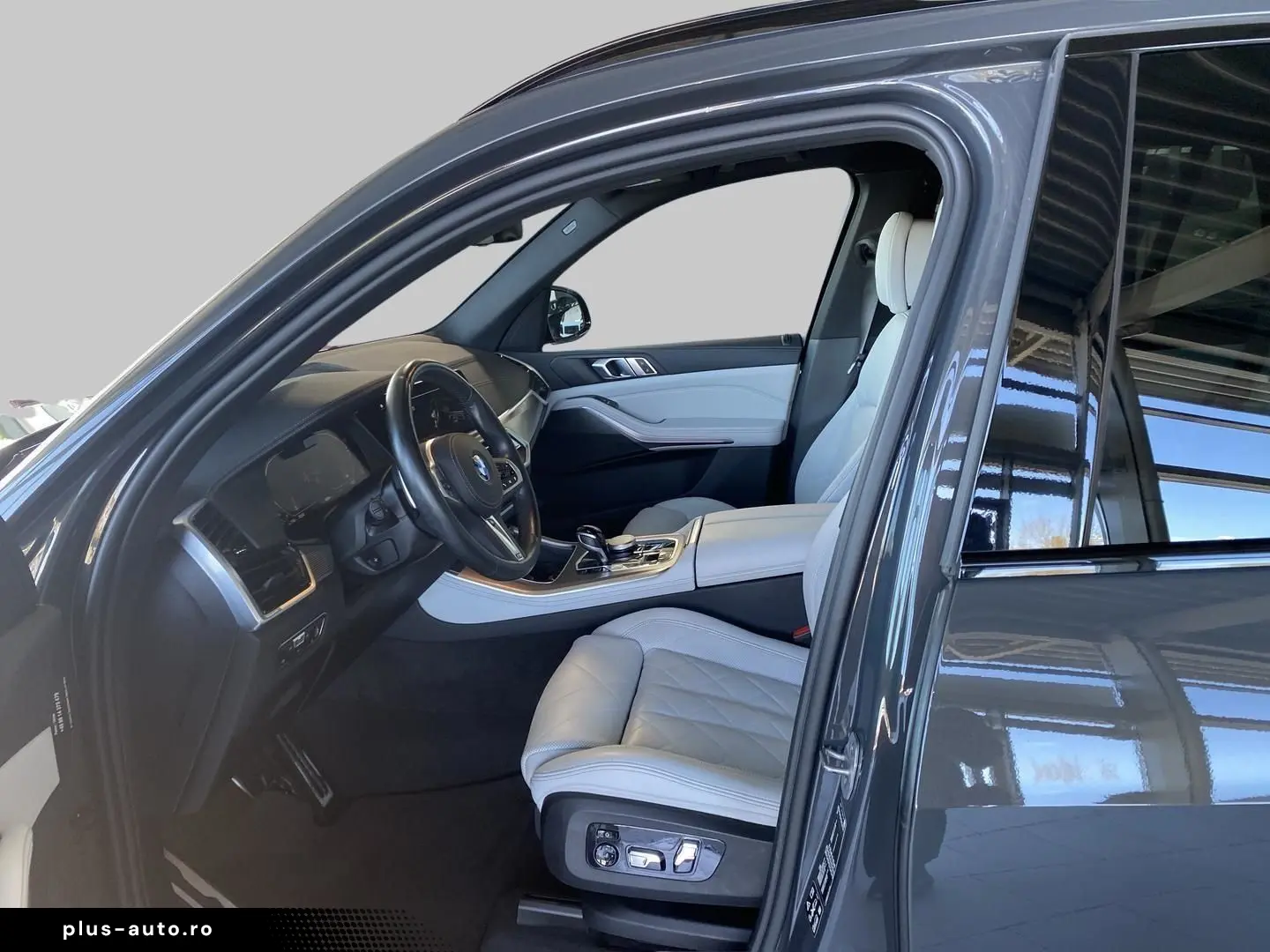 BMW X5 2023 — imagine 9