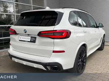 BMW X5 xDrive30d A M-Sport SkyLou AHK DAProf Leder