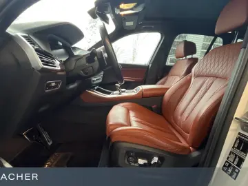 BMW X5 xDrive30d A M-Sport SkyLou AHK DAProf Leder