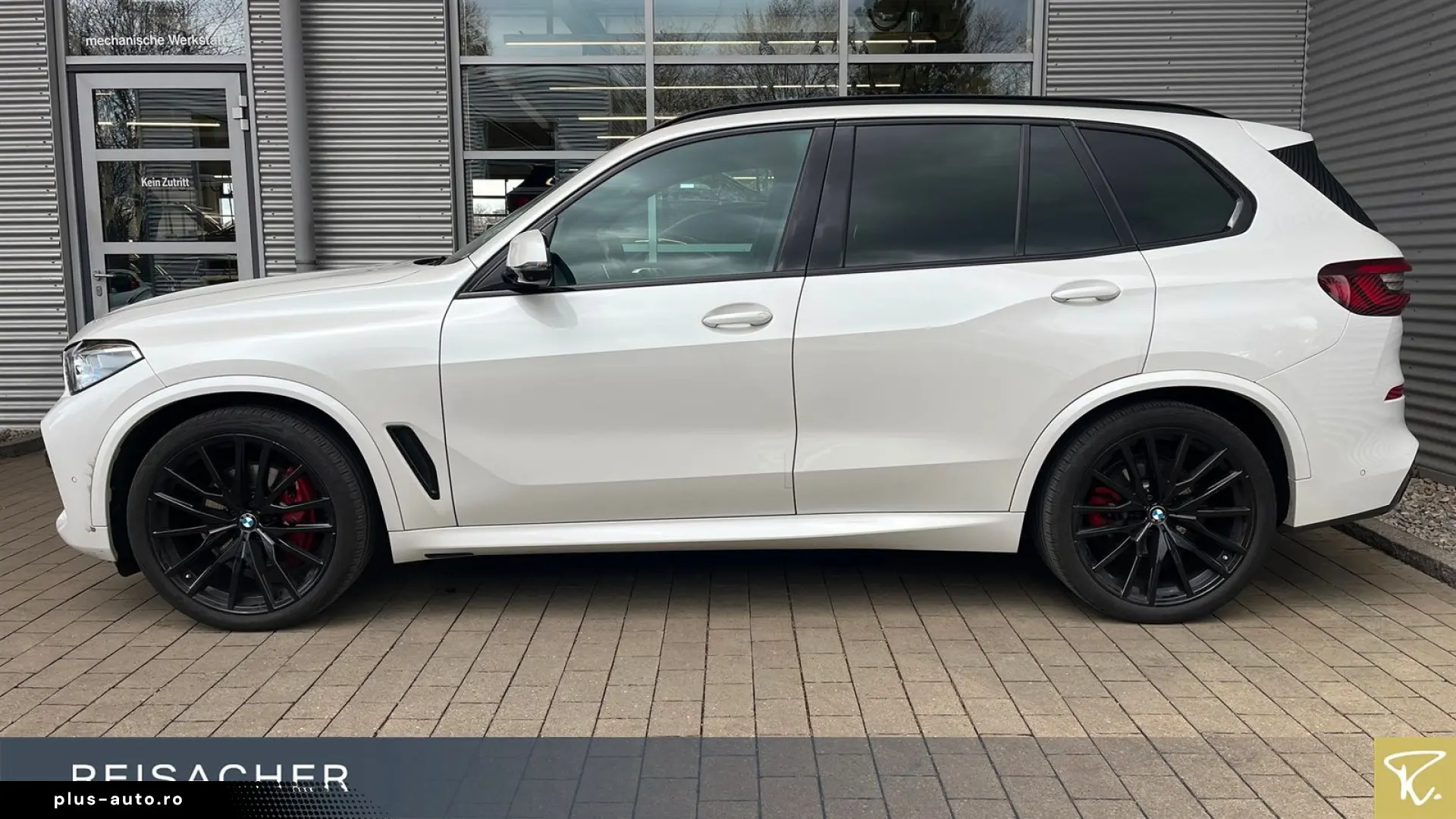 BMW X5 2023 — imagine 9