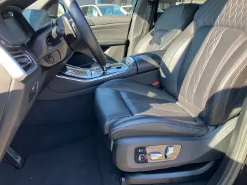 BMW X5 xDrive40d M-Sport Laser Standhz. AHK Pano HUD