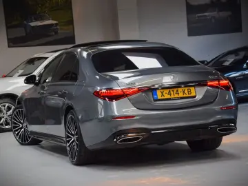 MERCEDES-BENZ S 580 e 4Matic L AMG Panorama Voll Aust