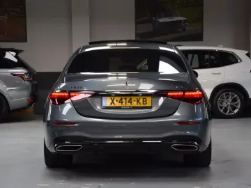 MERCEDES-BENZ S 580 e 4Matic L AMG Panorama Voll Aust