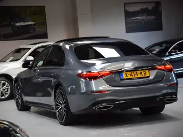 MERCEDES-BENZ S 580 e 4Matic L AMG Panorama Voll Aust