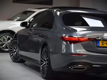 MERCEDES-BENZ S 580 e 4Matic L AMG Panorama Voll Aust
