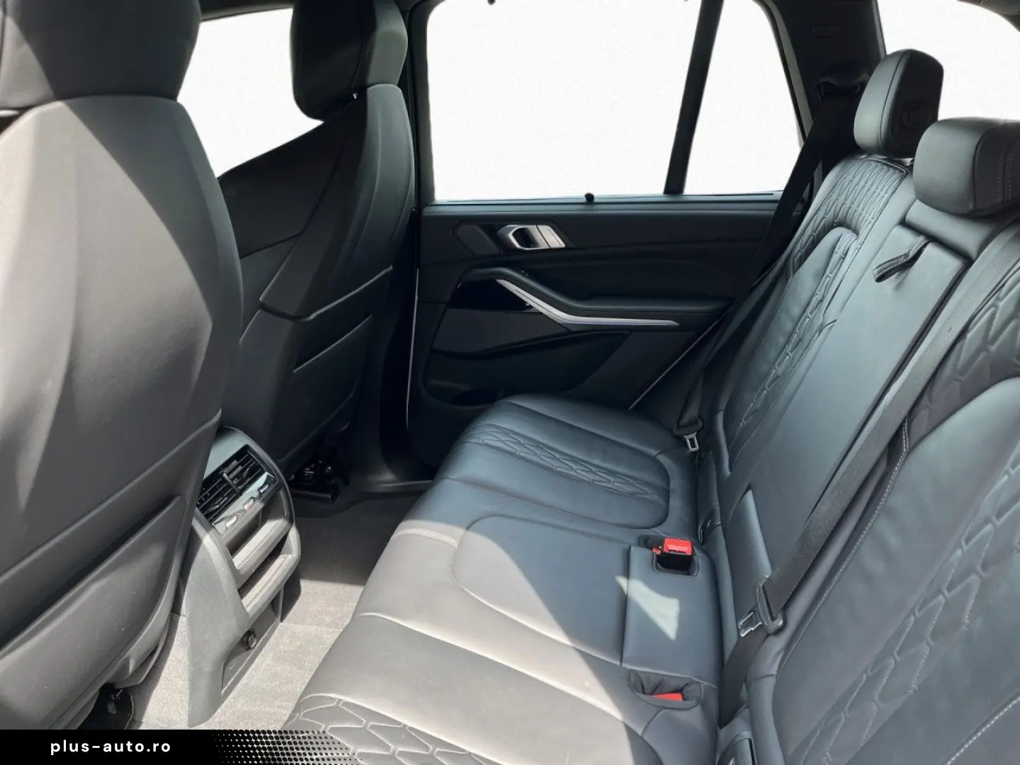 BMW X5 2023 — imagine 11
