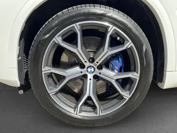 BMW X5 xDriv 40d M Sport HUD H K Stdhz AHK Laser 21